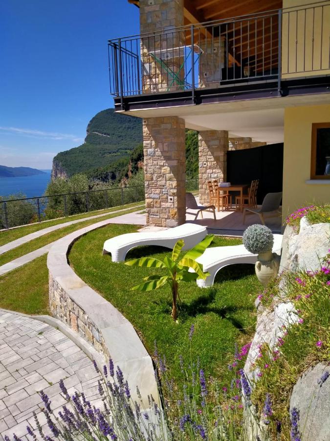 Appartamenti Villa Vagne By Gardadomusmea トレモージネ エクステリア 写真