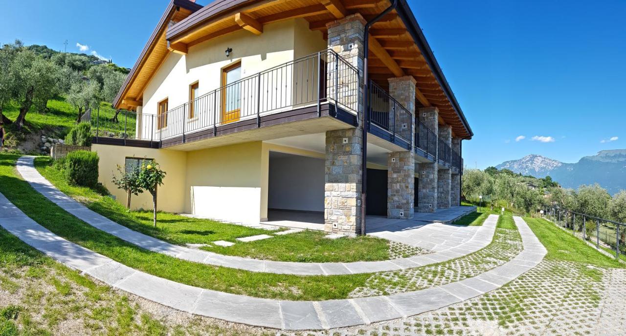 Appartamenti Villa Vagne By Gardadomusmea トレモージネ エクステリア 写真